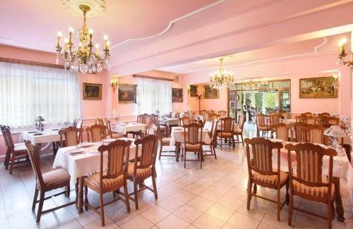 Mosonmagyarovar Hotel | Hotel Panorama
