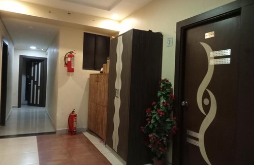Ahmedabad Bed & Breakfast | HOTEL PARAS PALACE
