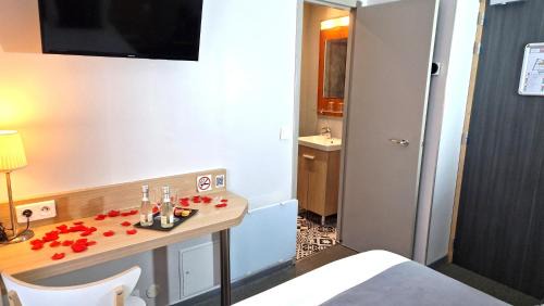 Flandres Hotel | Hotel Paris Villette