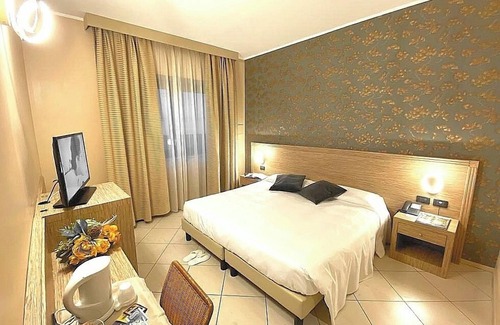Nichelino Hotel | Hotel Parisi