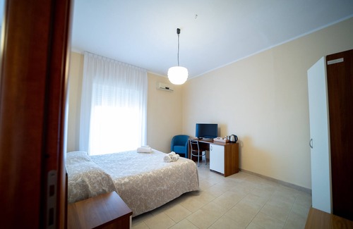 Trebisacce Hotel | Hotel Parnaso