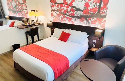 Plaisir Hotel | Hotel Pavillon des Gatines