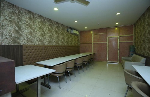 Zirakpur Hotel | Hotel Pearl Grand & Banquet
