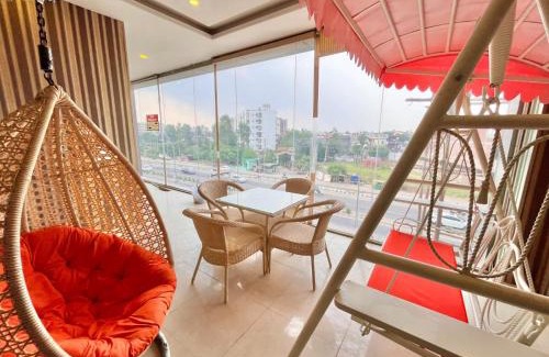 Zirakpur House | Hotel pearl Grand