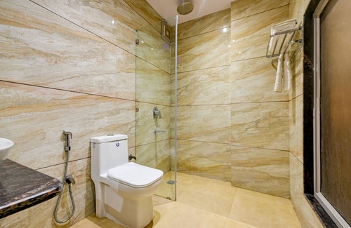 Paharganj Hotel | Hotel Pearl Plaza