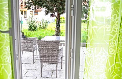 Bilfingen House | Hotel Pension Kaempfelbach
