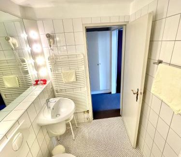 Neusatz House | Hotel Pension Linz
