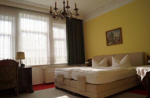 Burg Hotel | Hotel Pension Villa Wittstock