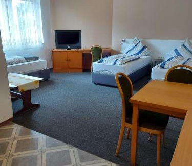 Muhlheim Hotel | Hotel -Pension-Weller