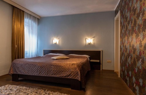 Cesky Krumlov Hotel | Hotel Peregrin
