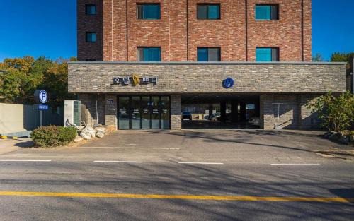 Gimpo Hotel | Hotel Petit