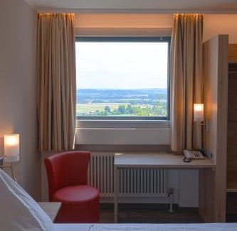 Schoenaich Hotel | Hotel Pfefferburg