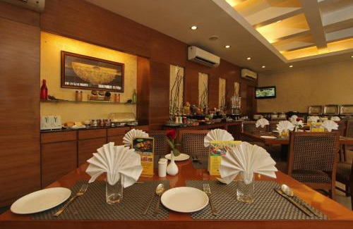Mundhwa Hotel | Hotel Phoenix Koregaon Park
