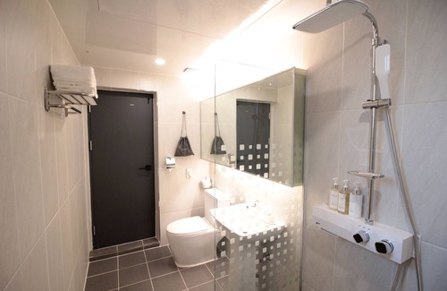 Chungmu Hotel | Hotel Pico