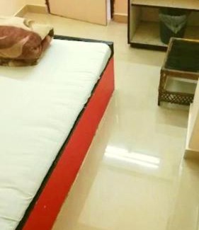 Police Bazar House | Hotel Pine City