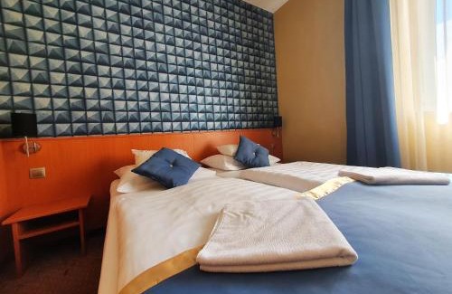 Szekesfehervar Hotel | Hotel Platan