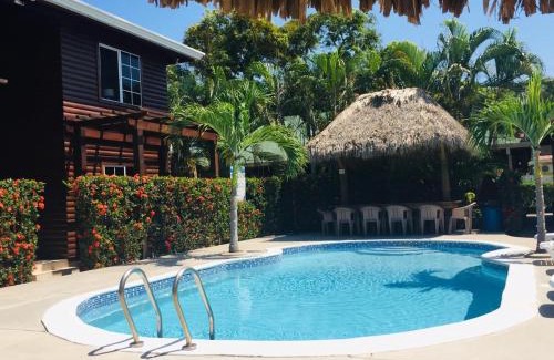 Barrio El Paraiso Hotel | Hotel Playa Caribe