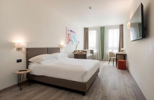 San Martino Siccomario Hotel | Hotel Plaza
