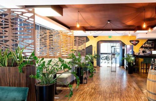 Dabrowa Gornicza Hotel | Hotel Pogoria Residence