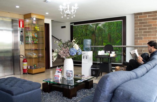 Sabaneta Hotel | Hotel Portón Sabaneta