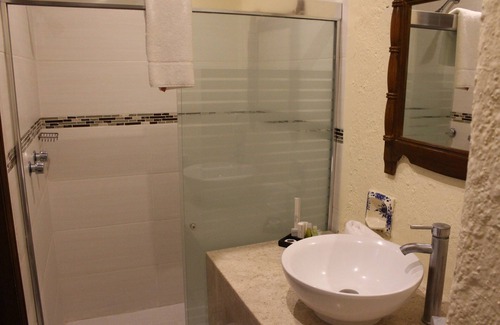 San Pedro Tlaquepaque Hotel | Hotel Posada Virreyes