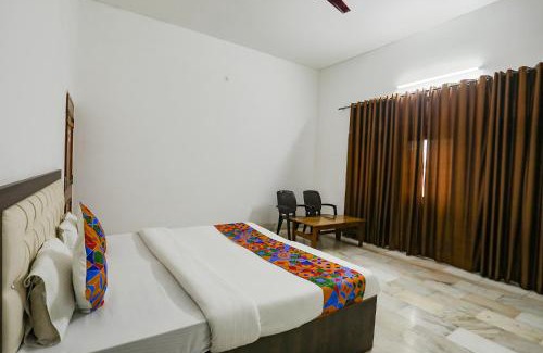 Varanasi Hotel | Hotel Prashansa Palace