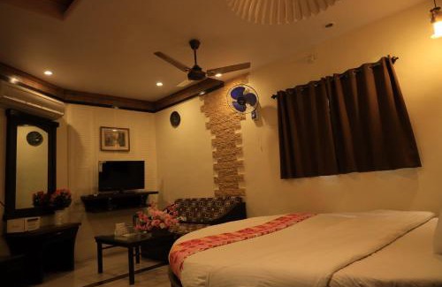 Mahabaleshwar Hotel | Hotel Pratap Heritage