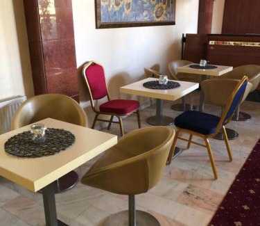 Scornicesti Hotel | Hotel President