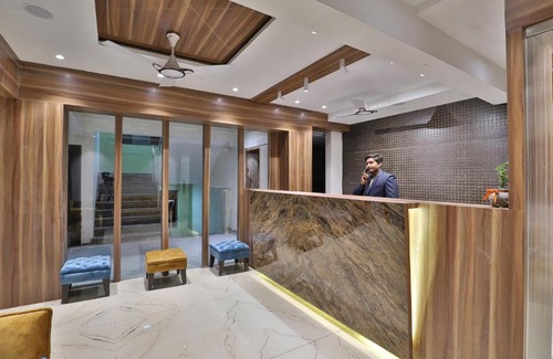 Surat Hotel | Hotel Privya Rooms and banquet