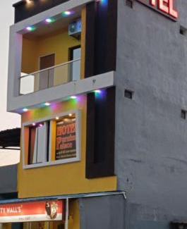 Sehore Hotel | Hotel purnima palace