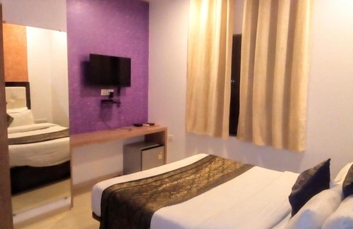 Jaunpur Hotel | Hotel Purvanchal & Restaurant By WB Economy