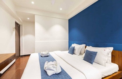 Vile Parle West Hotel | Hotel Q Deck Rooms