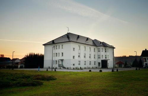 Kraljevec Sesvetski Hotel | Hotel Raca