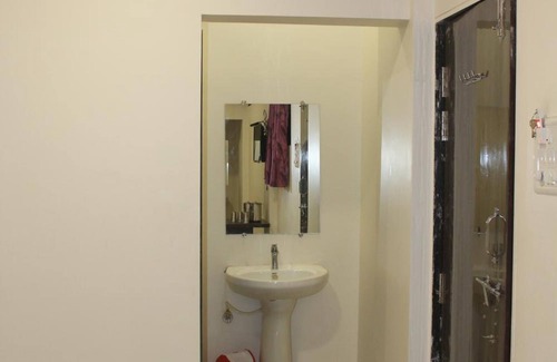Trimbak Hotel | Hotel Radhika Inn