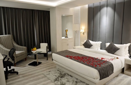 Bareilly Hotel | Hotel Radiance