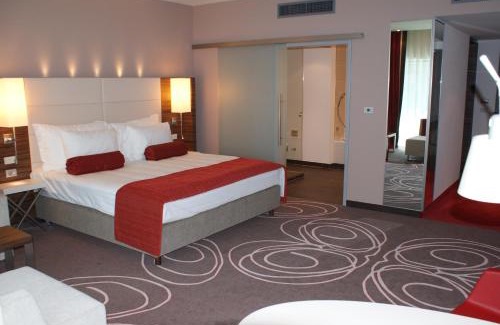 Pitesti Hotel | Hotel Ramada Pitesti