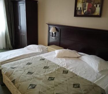 Botosani Hotel | Hotel Rapsodia City Center