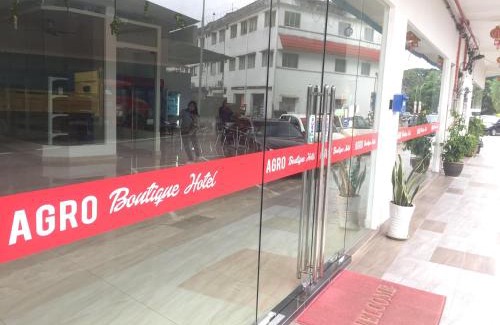 Kampung Melayu Sempalit Hotel | Hotel Raub Agro