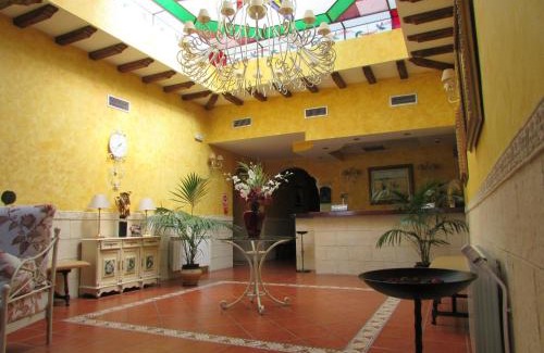 La Guardia Hotel | Hotel Real Castillo