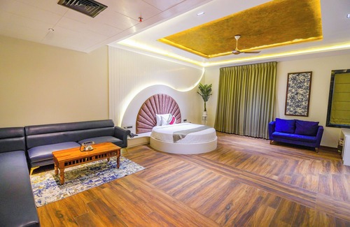 Dhaulpur Hotel | Hotel Red Stone
