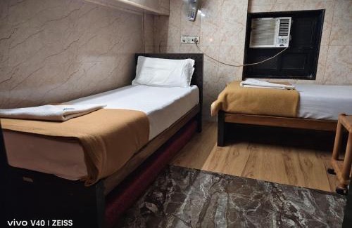 Wellington Pier Hotel | Hotel Regal Plaza