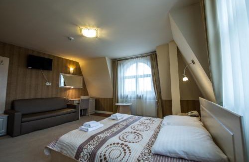 gmina Rejowiec Fabryczny Hotel | Hotel Regent