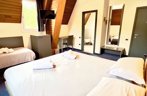 Ronzone Hotel | HOTEL REGINA DEL BOSCO