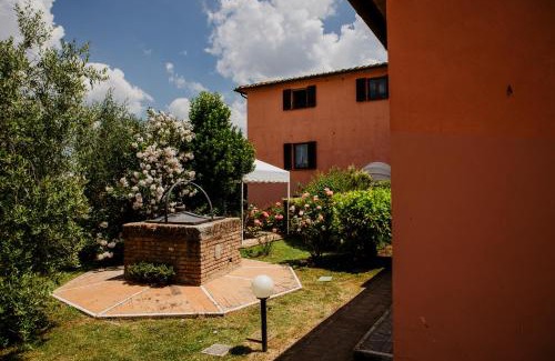 Civitella Paganico House | Hotel Relais Santa Genoveffa