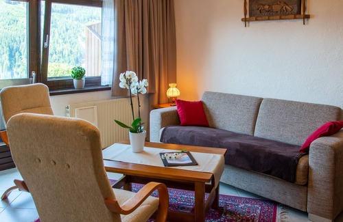 Schildlehen Apartment | Hotel Residence - double room, shower, WC