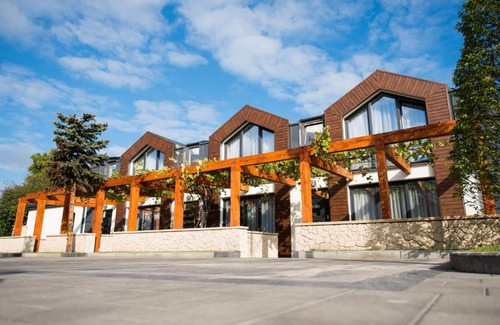 Hrubieszow Hotel | Hotel & Restauracja Gniecki