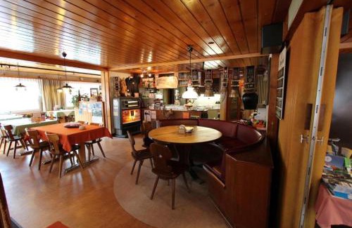 Reichenbach Hotel | Hotel-Restaurant Alpina