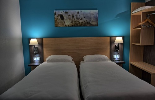 Eragny Hotel | Hotel Restaurant Bleu France