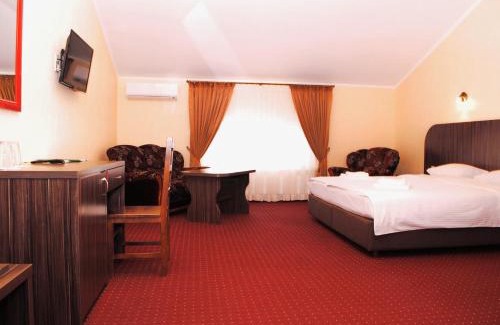 Vyshen'ky Hotel | Hotel Restaurant Complex Roman'S