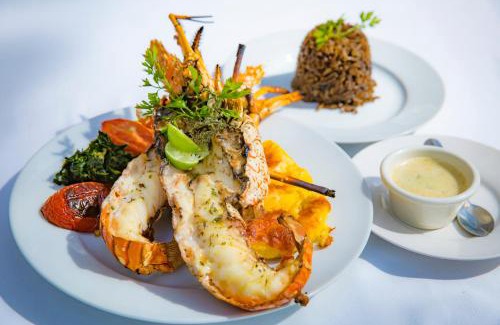 Jacmel Hotel | Hotel Restaurant Cyvadier Plage